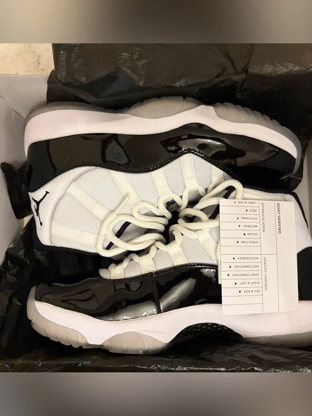 Jordan 11 Concord Retro Size 10 excellent condition